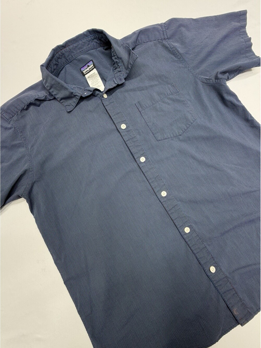 Patagonia Fezzman Button Shirt SS Organic Cotton Striped Blue Size Large *flaws*
